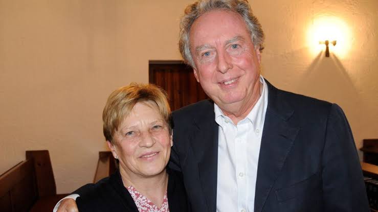 rolf schmidt-holtz