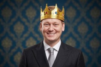 knossi vermögen
